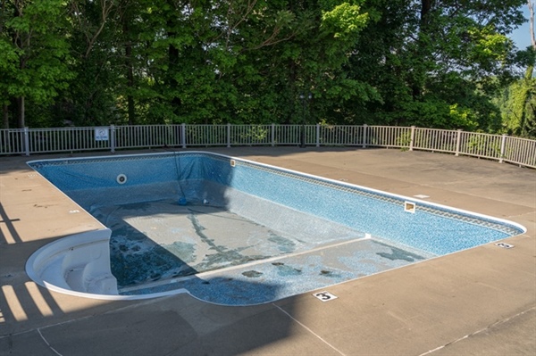 Can You Build or Landscape Over a Removed Pool in Illinois?